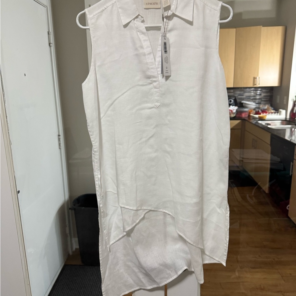 Chico's White Sleeveless Polo Tunic with Asymmetrical Hem